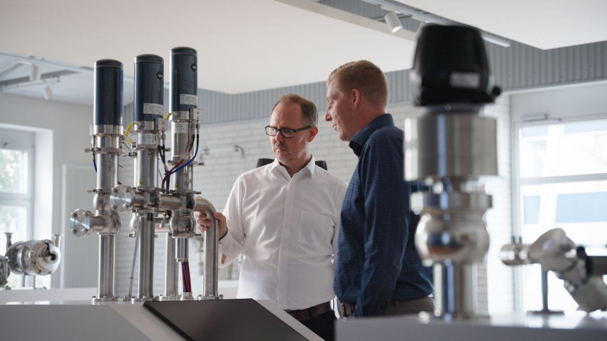 How a valve reshapes the way food and drinks are made